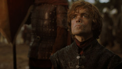 extant_GameOfThrones_4x01-TwoSwords_0979