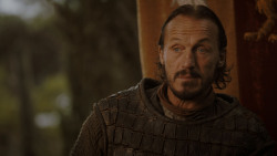 extant_GameOfThrones_4x01-TwoSwords_0990