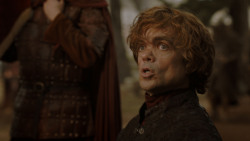 extant_GameOfThrones_4x01-TwoSwords_0994