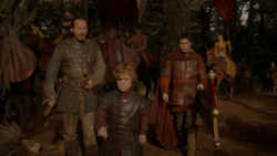 extant_GameOfThrones_4x01-TwoSwords_1014