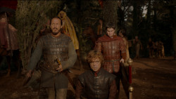 extant_GameOfThrones_4x01-TwoSwords_1019