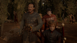 extant_GameOfThrones_4x01-TwoSwords_1032