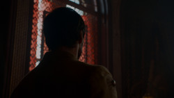 extant_GameOfThrones_4x01-TwoSwords_1054