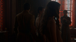 extant_GameOfThrones_4x01-TwoSwords_1061