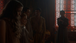 extant_GameOfThrones_4x01-TwoSwords_1071