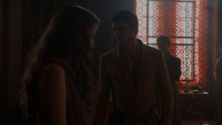 extant_GameOfThrones_4x01-TwoSwords_1082