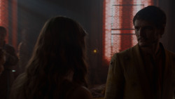 extant_GameOfThrones_4x01-TwoSwords_1091