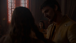 extant_GameOfThrones_4x01-TwoSwords_1110