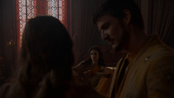 extant_GameOfThrones_4x01-TwoSwords_1112