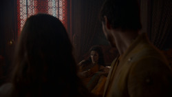 extant_GameOfThrones_4x01-TwoSwords_1138