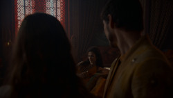 extant_GameOfThrones_4x01-TwoSwords_1141