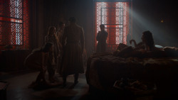 extant_GameOfThrones_4x01-TwoSwords_1157