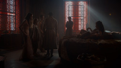 extant_GameOfThrones_4x01-TwoSwords_1159