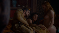 extant_GameOfThrones_4x01-TwoSwords_1229