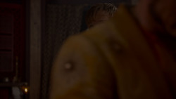 extant_GameOfThrones_4x01-TwoSwords_1248