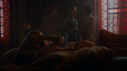 extant_GameOfThrones_4x01-TwoSwords_1304