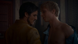 extant_GameOfThrones_4x01-TwoSwords_1313