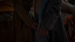 extant_GameOfThrones_4x01-TwoSwords_1317