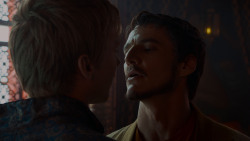 extant_GameOfThrones_4x01-TwoSwords_1322