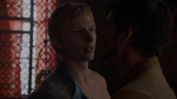 extant_GameOfThrones_4x01-TwoSwords_1337