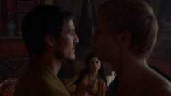 extant_GameOfThrones_4x01-TwoSwords_1345