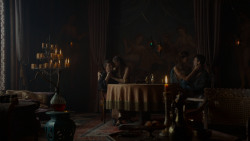 extant_GameOfThrones_4x01-TwoSwords_1367