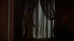 extant_GameOfThrones_4x01-TwoSwords_1372