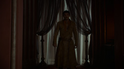 extant_GameOfThrones_4x01-TwoSwords_1376