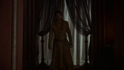 extant_GameOfThrones_4x01-TwoSwords_1378
