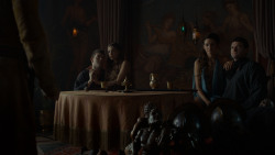 extant_GameOfThrones_4x01-TwoSwords_1394