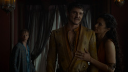 extant_GameOfThrones_4x01-TwoSwords_1425