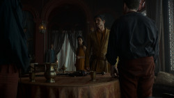 extant_GameOfThrones_4x01-TwoSwords_1469