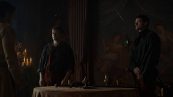 extant_GameOfThrones_4x01-TwoSwords_1476