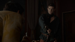 extant_GameOfThrones_4x01-TwoSwords_1512