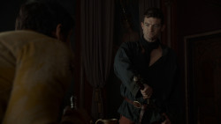 extant_GameOfThrones_4x01-TwoSwords_1539