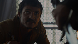 extant_GameOfThrones_4x01-TwoSwords_1542