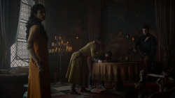 extant_GameOfThrones_4x01-TwoSwords_1548