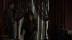 extant_GameOfThrones_4x01-TwoSwords_1550