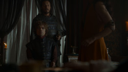 extant_GameOfThrones_4x01-TwoSwords_1555