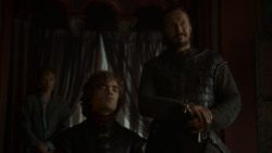 extant_GameOfThrones_4x01-TwoSwords_1575