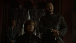 extant_GameOfThrones_4x01-TwoSwords_1577