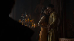 extant_GameOfThrones_4x01-TwoSwords_1595