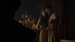 extant_GameOfThrones_4x01-TwoSwords_1603