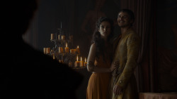extant_GameOfThrones_4x01-TwoSwords_1626