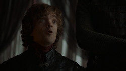 extant_GameOfThrones_4x01-TwoSwords_1640