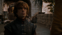 extant_GameOfThrones_4x01-TwoSwords_1709