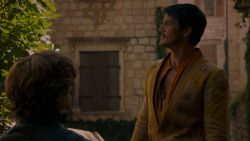 extant_GameOfThrones_4x01-TwoSwords_1718