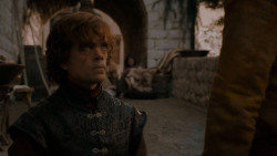 extant_GameOfThrones_4x01-TwoSwords_1742
