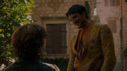 extant_GameOfThrones_4x01-TwoSwords_1756