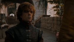 extant_GameOfThrones_4x01-TwoSwords_1782